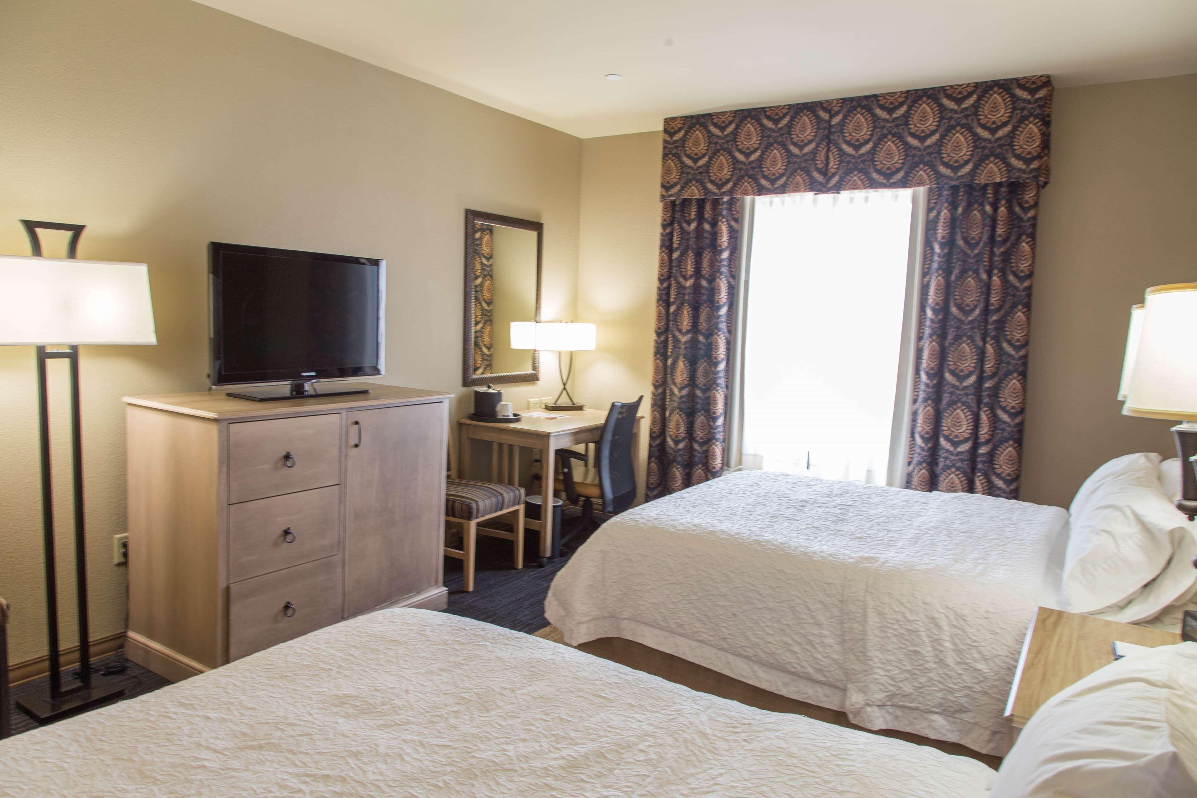 Hampton Inn & Suites Dodge City Boot Hill Casino Ngoại thất bức ảnh