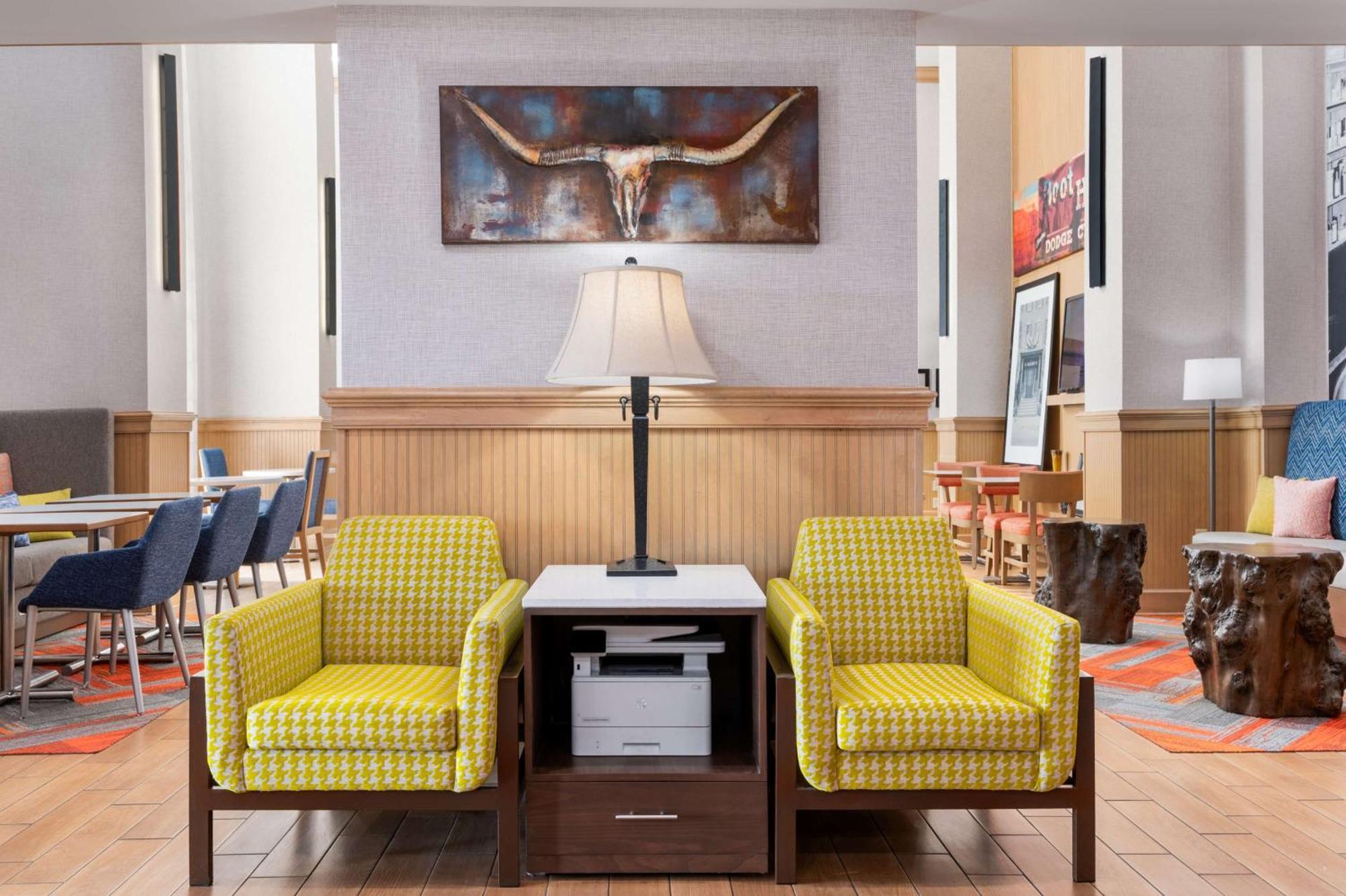 Hampton Inn & Suites Dodge City Boot Hill Casino Ngoại thất bức ảnh